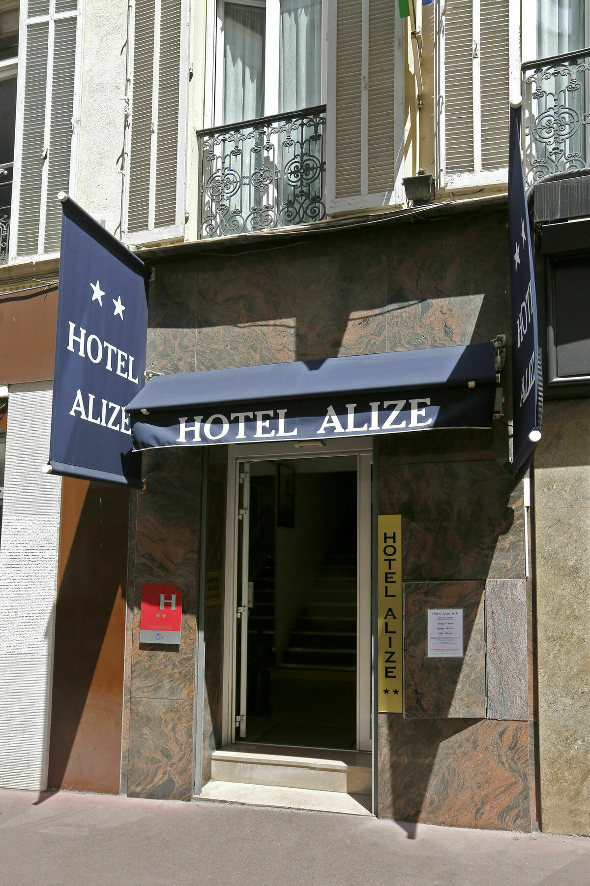 ホテル アリゼ カンヌ エクステリア 写真